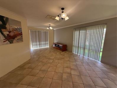 20 Bodella Gdns, Atwell WA 6164