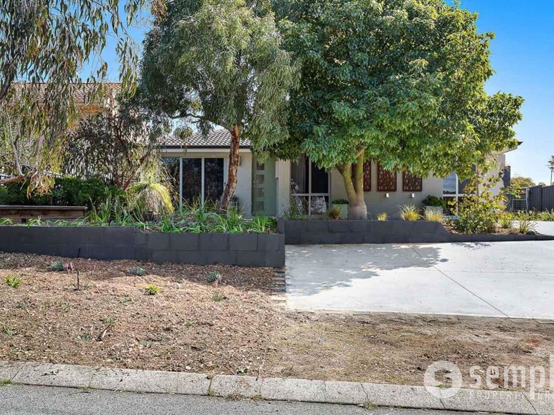 24 Larkspur Cross, Yangebup