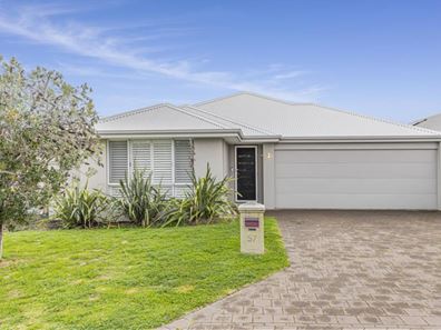 57 Malleefowl Way, Alkimos WA 6038