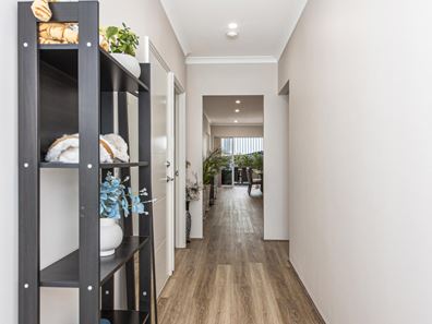 15 Clemente Road, Madora Bay WA 6210