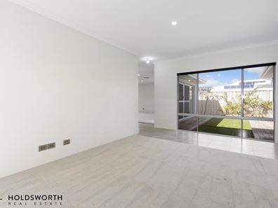 14 Albillo Parade, Caversham WA 6055