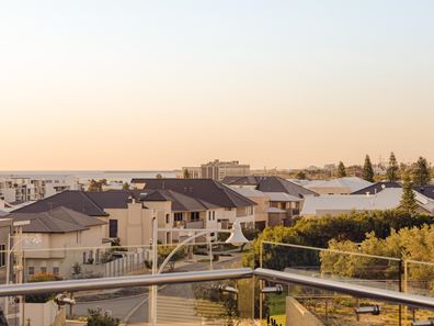 7 Eudora Way, North Coogee WA 6163