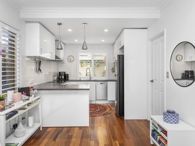 5/4 John Street, North Fremantle WA 6159