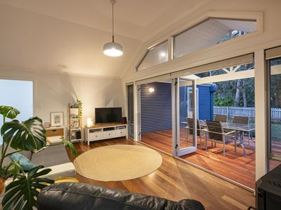 25 Norfolk Street, Dunsborough WA 6281