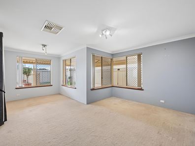 161 Warton Road, Thornlie WA 6108