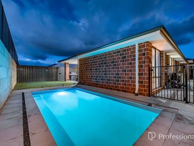 88 Aduro Street, Eglinton WA 6034
