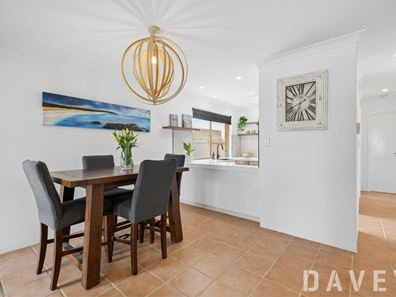 2/14 Corbett Street, Scarborough WA 6019