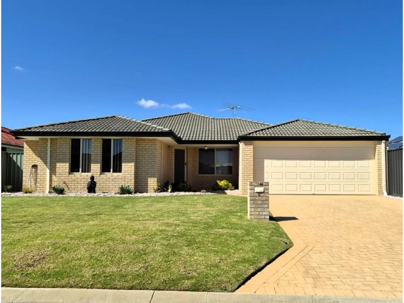 4 Largs Way, Port Kennedy WA 6172