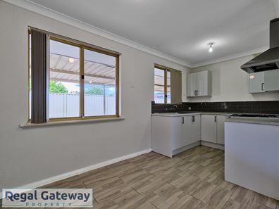 18 Dellavanzo Street, Maddington WA 6109