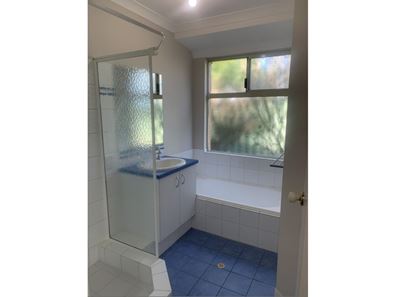 27 Denver Rise, High Wycombe WA 6057