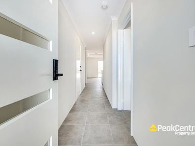 18 Bicheno Avenue, Eglinton WA 6034