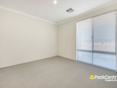 18 Bicheno Avenue, Eglinton WA 6034