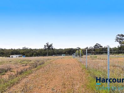 38 Imperial Ridge, Chittering WA 6084