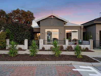 30 Portsalon Parkway, Butler WA 6036