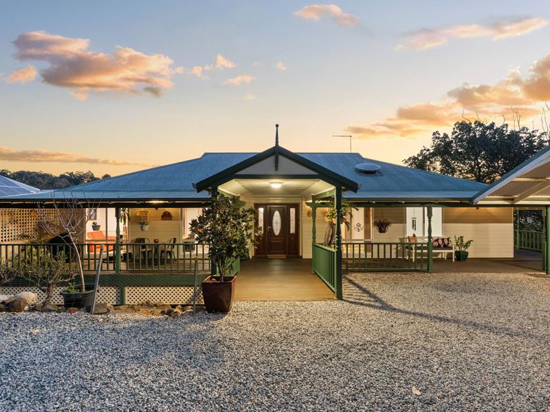 98 Kalamunda Road, Kalamunda WA 6076