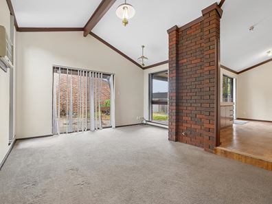 28 Vellgrove Avenue, Parkwood WA 6147