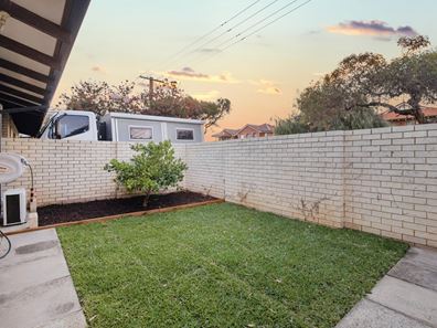44B John Street, Inglewood WA 6052