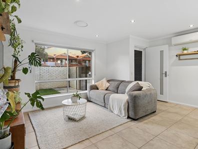 44B John Street, Inglewood WA 6052