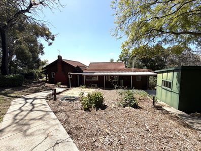 25 Hillside Crescent, Gooseberry Hill WA 6076