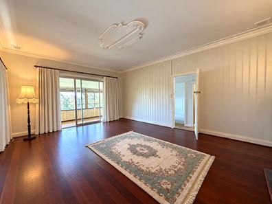 25 Hillside Crescent, Gooseberry Hill WA 6076