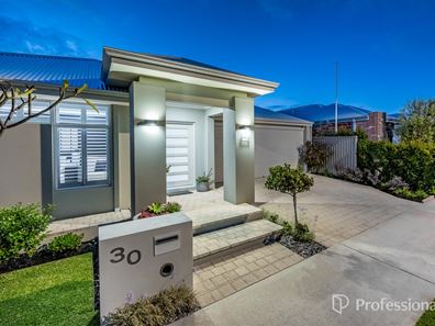30 Arylide Grove, Eglinton WA 6034