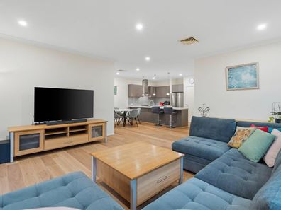 60B Hopkinson Way, Wilson WA 6107