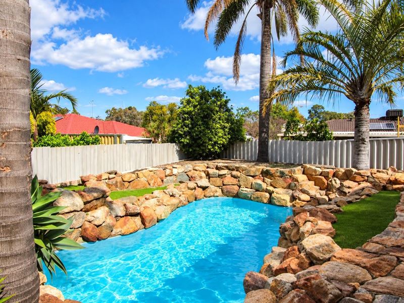 10B Kilkenny Place, Marangaroo WA 6064