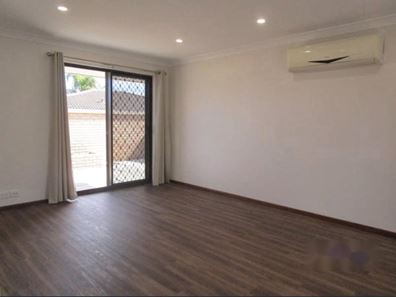 10B Kilkenny Place, Marangaroo WA 6064