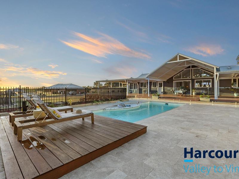 136 Liberte Crescent, Baskerville WA 6056