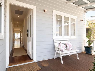 7 Canterbury Terrace, East Victoria Park WA 6101