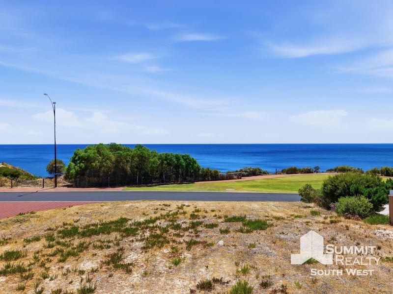 311 Norton Promenade, Dalyellup WA 6230