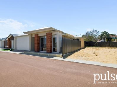 8 Gedling Close, Parkwood WA 6147