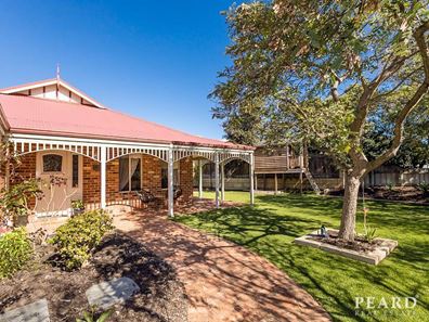 14 Glebe Close, Mindarie WA 6030