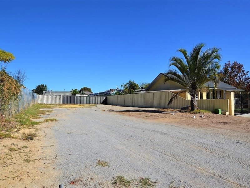 2a Coolga Road, Koongamia WA 6056