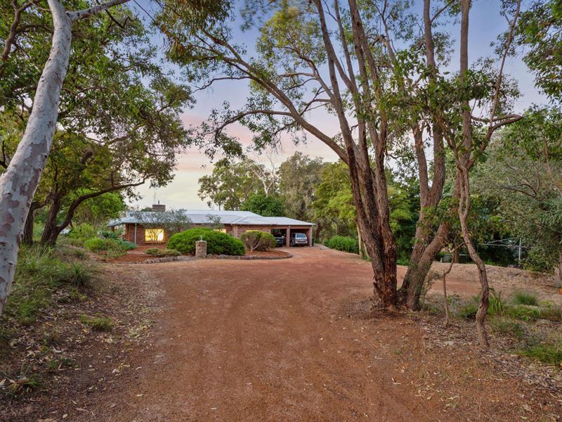 17 Padbury Road, Darlington WA 6070