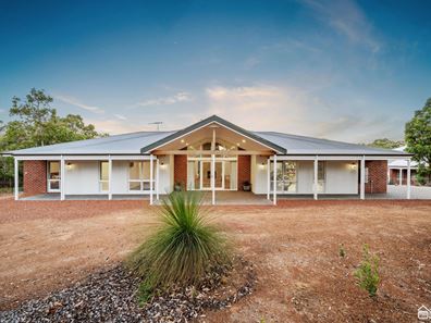 5 Observation Circle, Bedfordale WA 6112