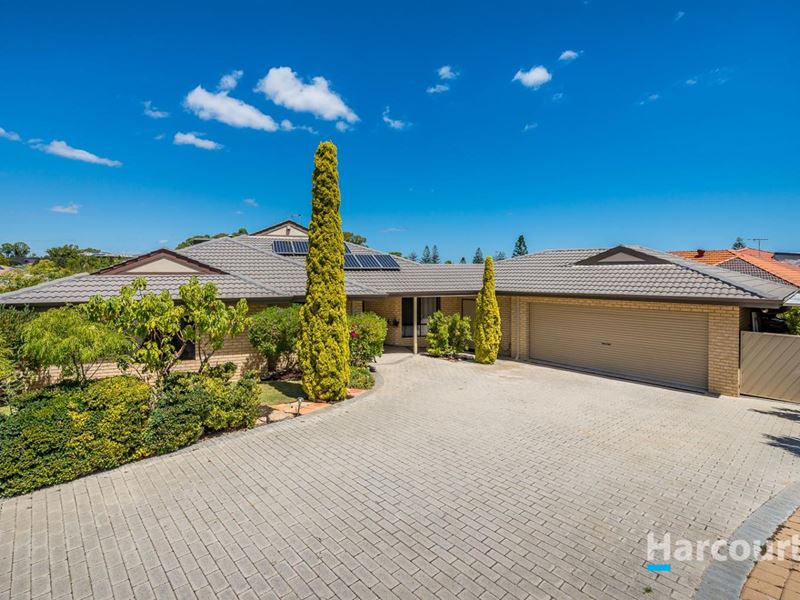 11 Bronte Close, Kallaroo WA 6025