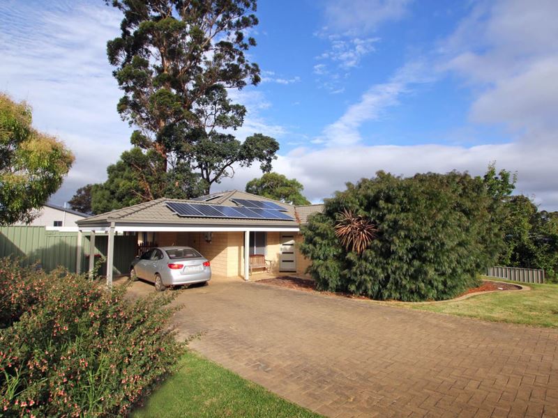 42 Wattle Way, Denmark