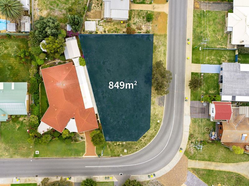 2 Barwell Street, Silver Sands