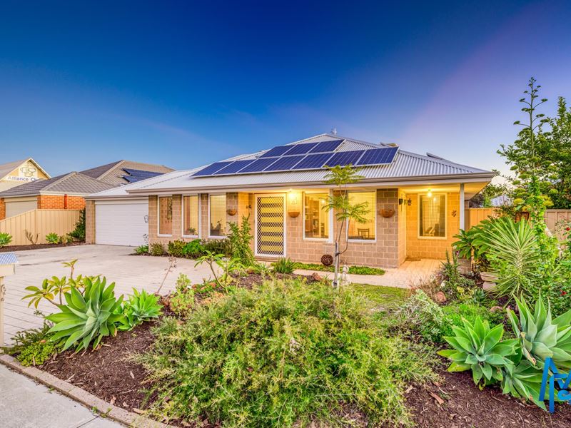 27 Levis Drive, Canning Vale