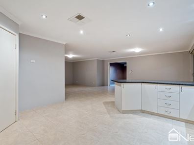 9 Blackberry Ramble, Byford WA 6122