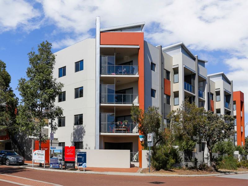 30/2 Molloy Promenade, Joondalup