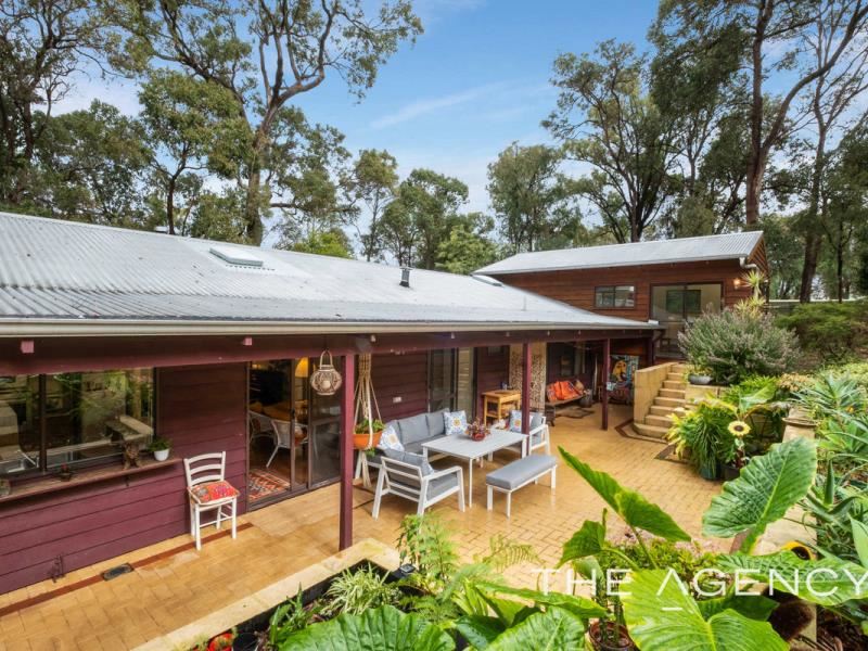 9 Feldman Crescent, Parkerville