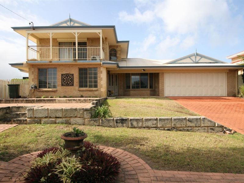 25 Shelton Street, Waikiki