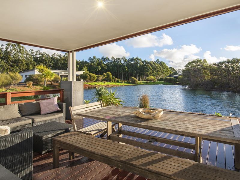 10/3599 Caves Road, Wilyabrup