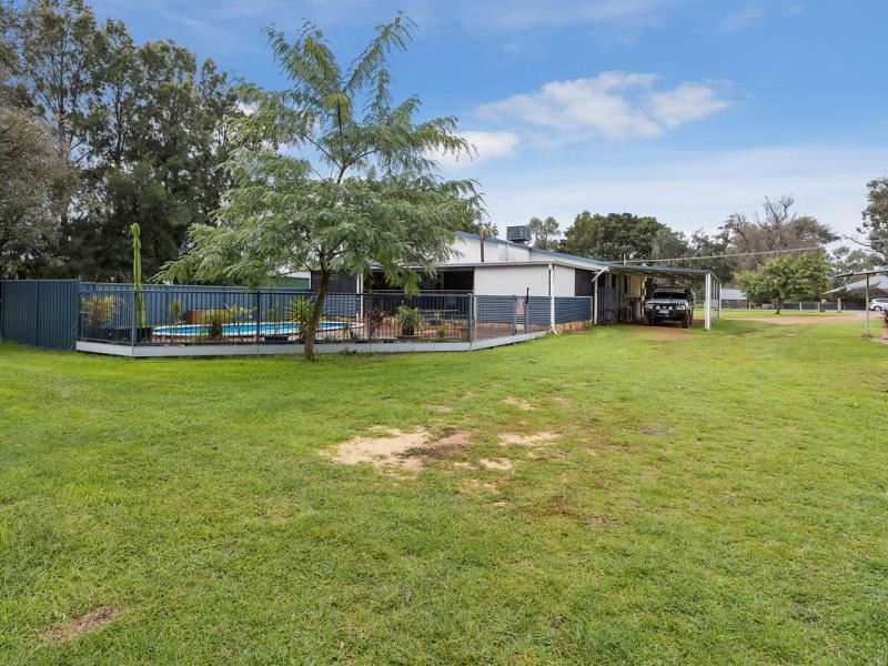 10 Popple Place, Muchea WA 6501