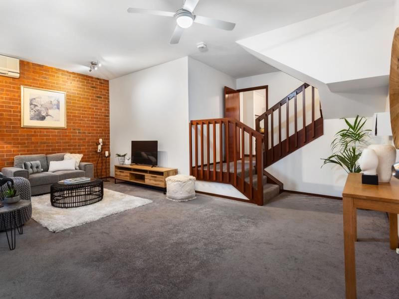 2B Kanimbla Road, Nedlands