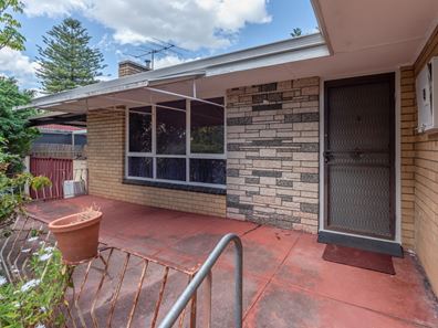 17 Kenmare Avenue, Thornlie WA 6108