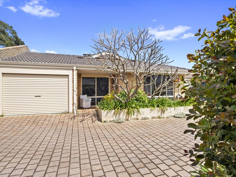 2/8 -10 Webber Street, Willagee WA 6156