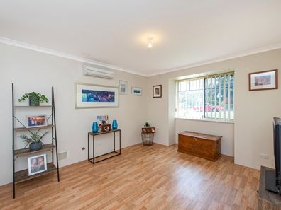 46 Portmarnock Circle, Halls Head WA 6210